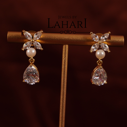 Pearl Bloom CZ Necklace Set