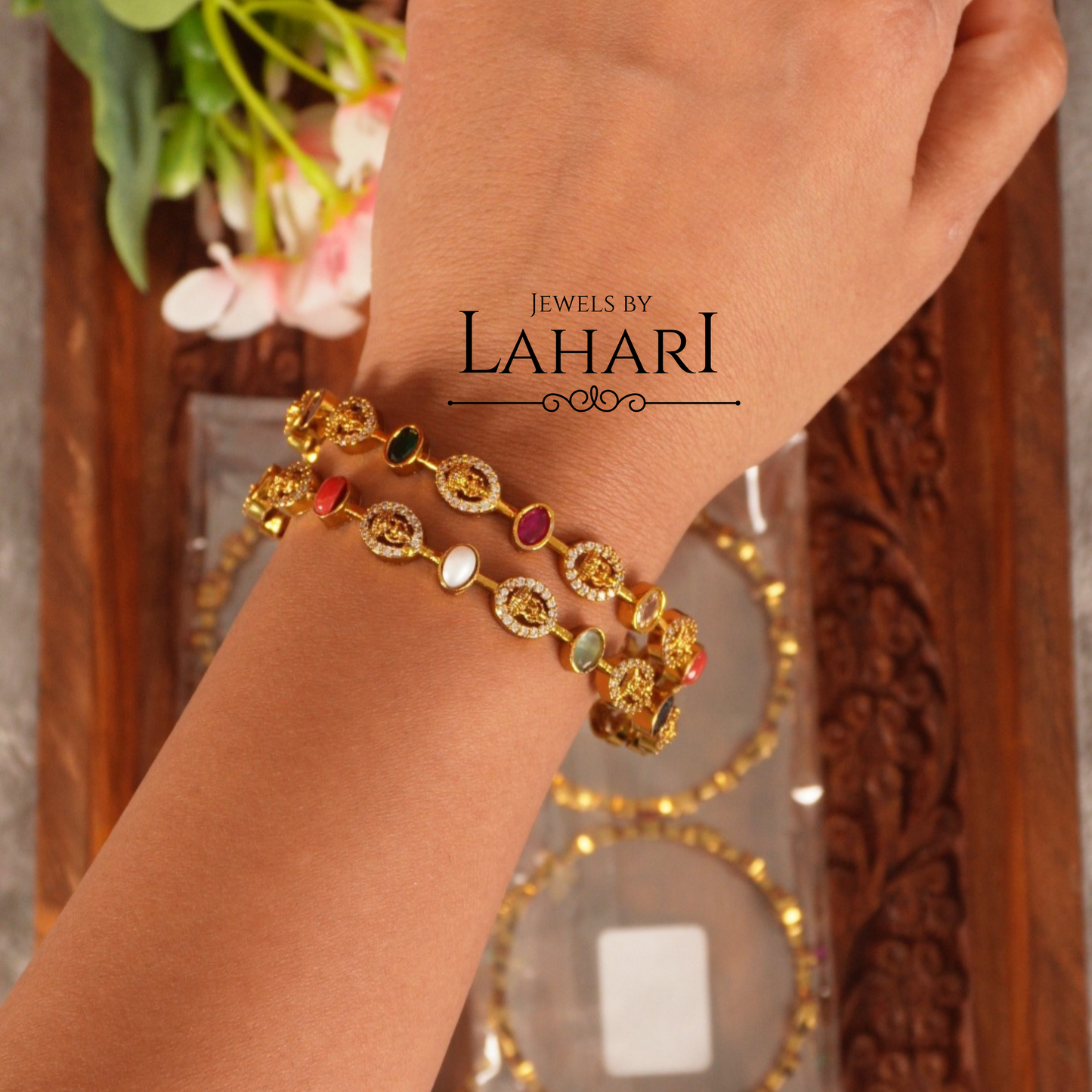 Trendy Lakshmi Stone Bangles