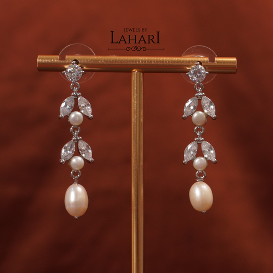 Celeste Pearl Set (Available in Gold & Silver Finish)