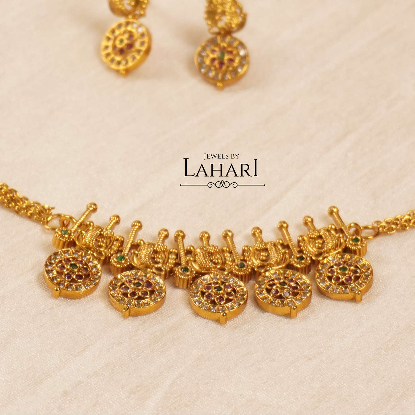 Flower Coin Choker Set