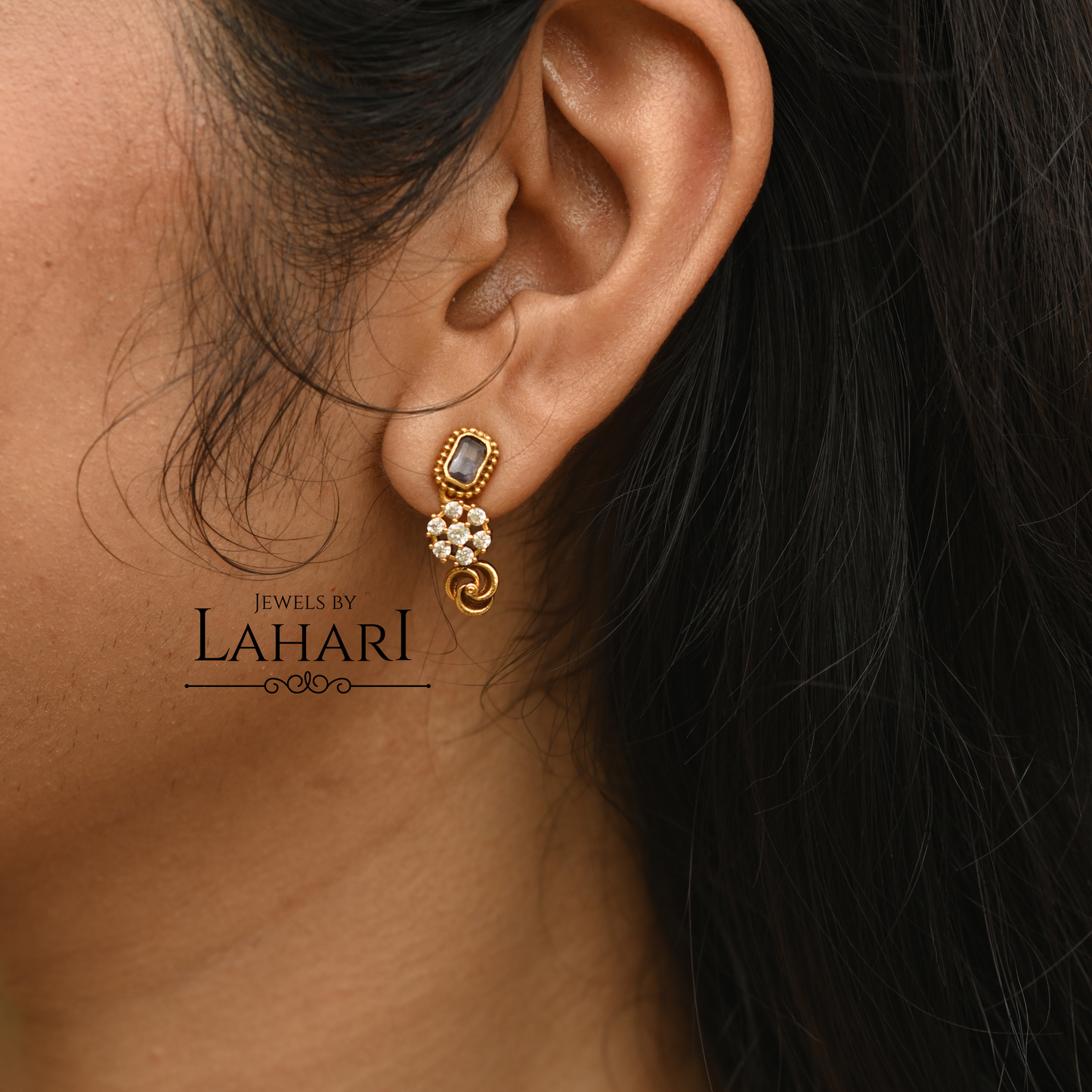 Simple AD/CZ Emerald Flower Necklace
