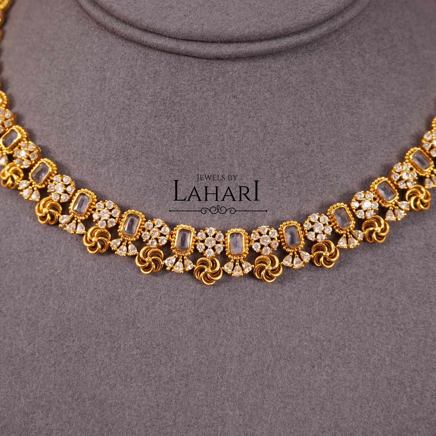 Simple AD/CZ Emerald Flower Necklace