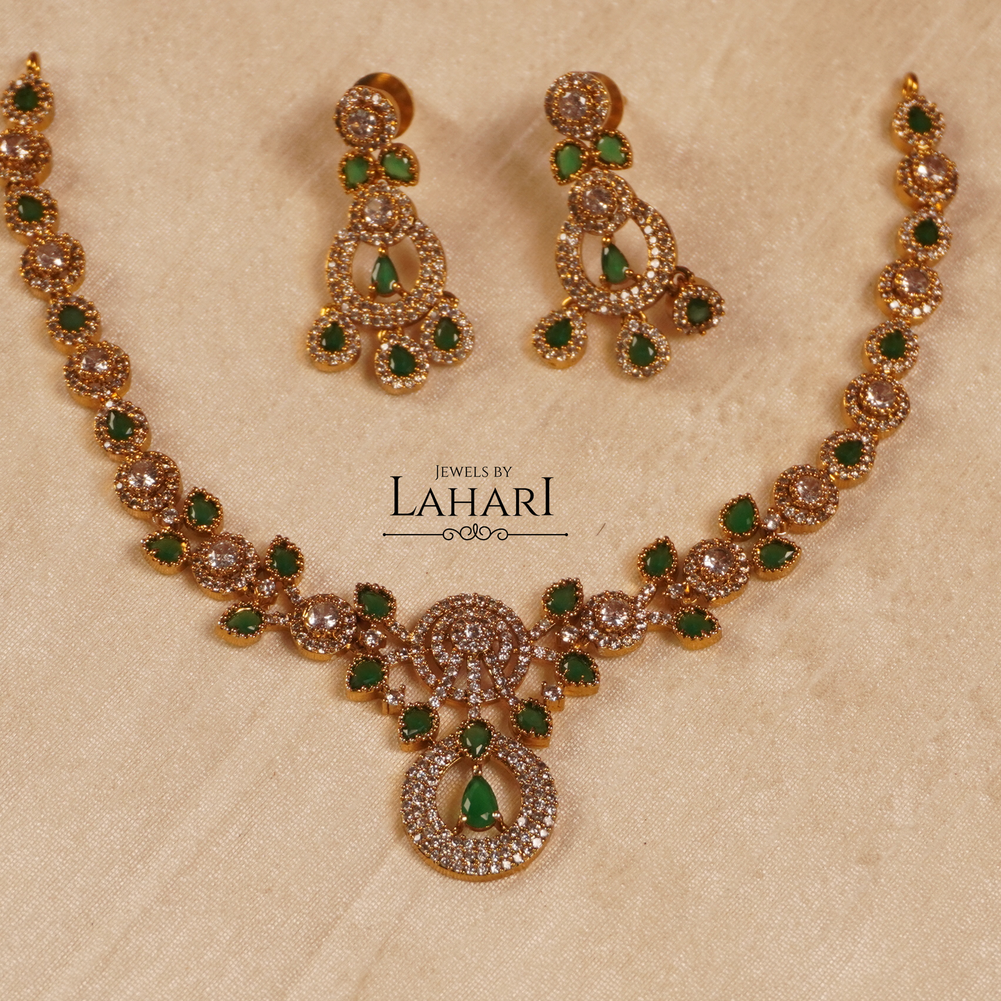 Regal Bloom Necklace Set (Available in 3 colours)