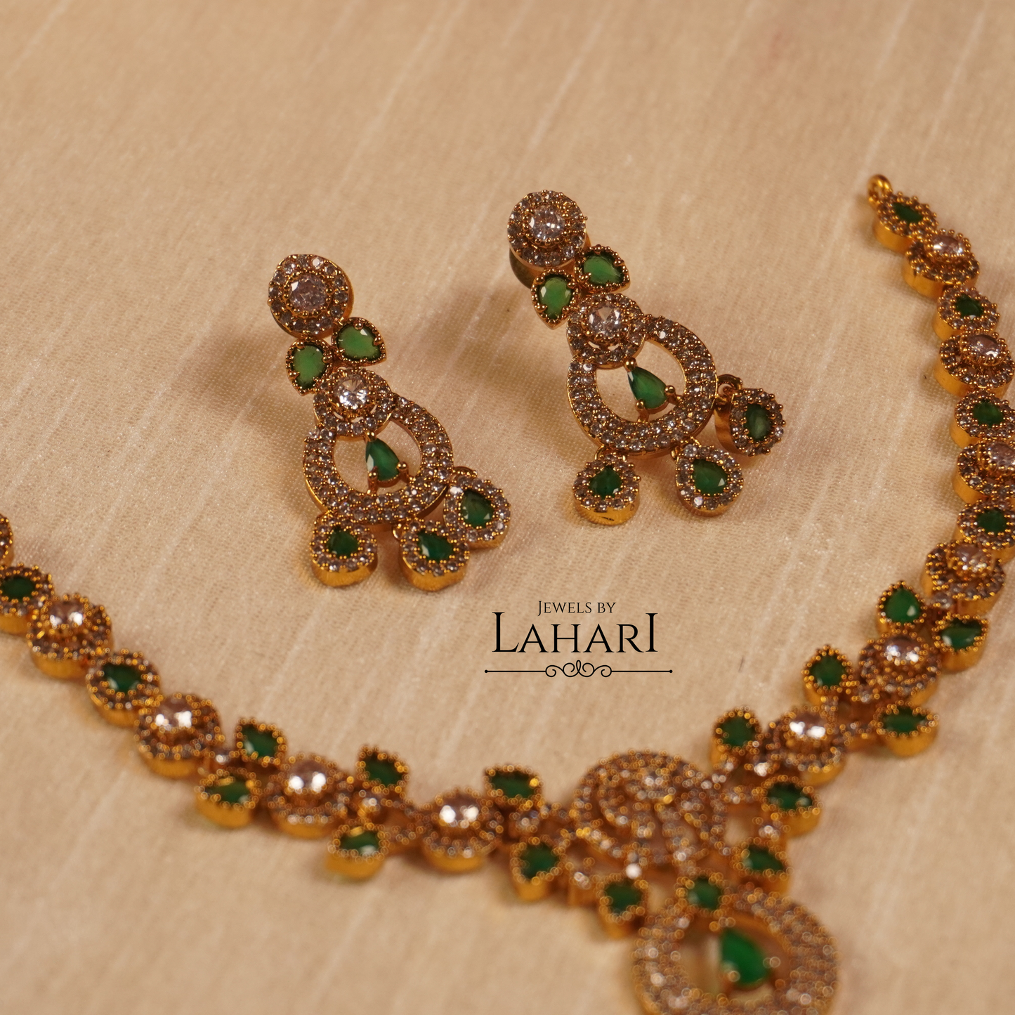 Regal Bloom Necklace Set (Available in 3 colours)