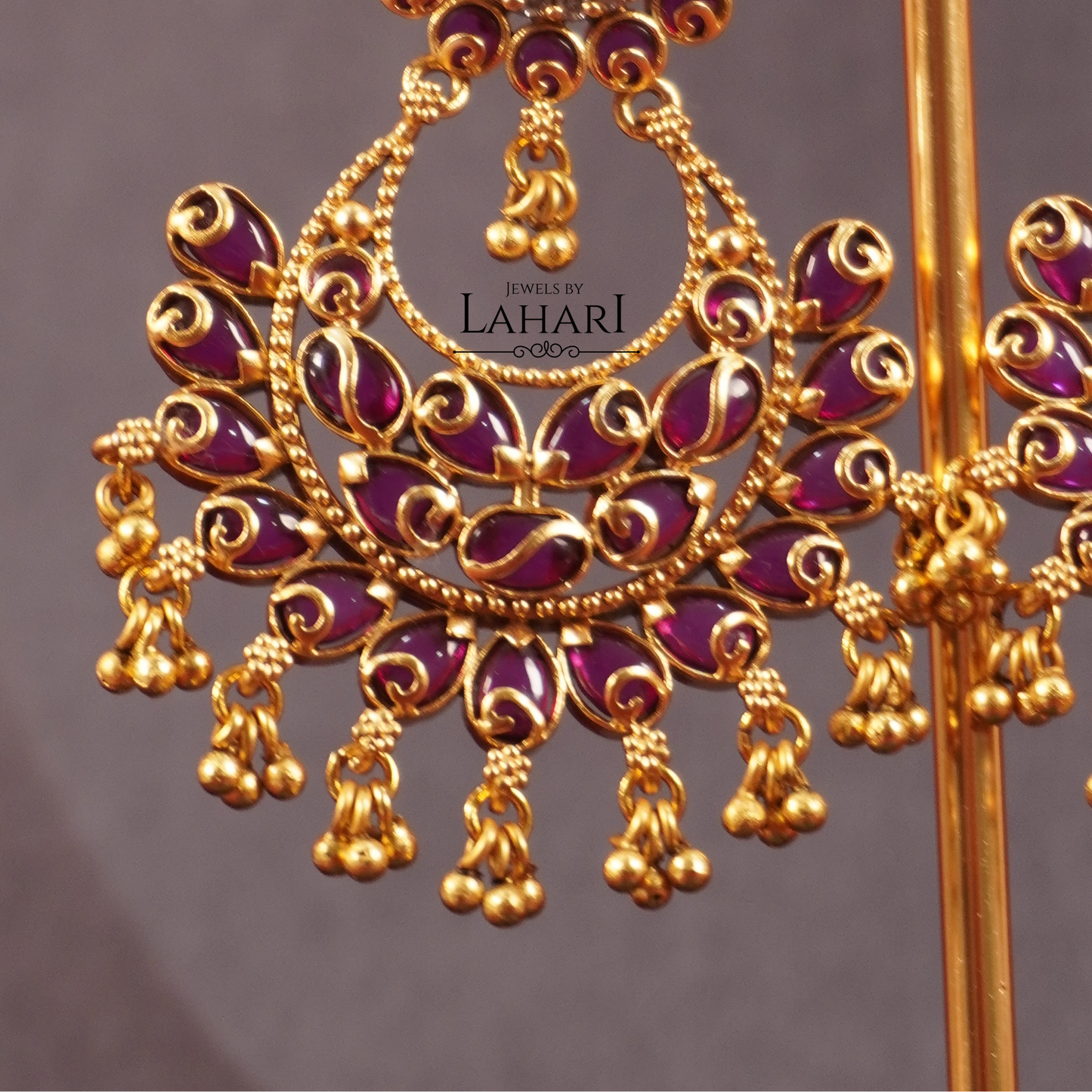 Chandbali Jadau Kundan (Available in 2 Colours)